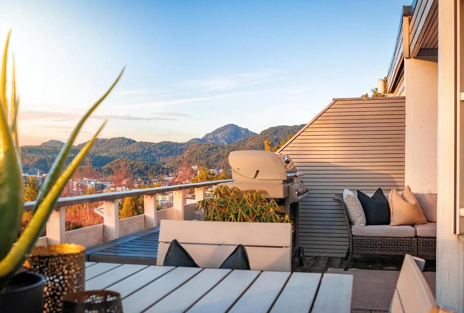 Semesterbostad Modern House With Two Bathrooms And Two Bedrooms, Renovated In 2022 Bergen