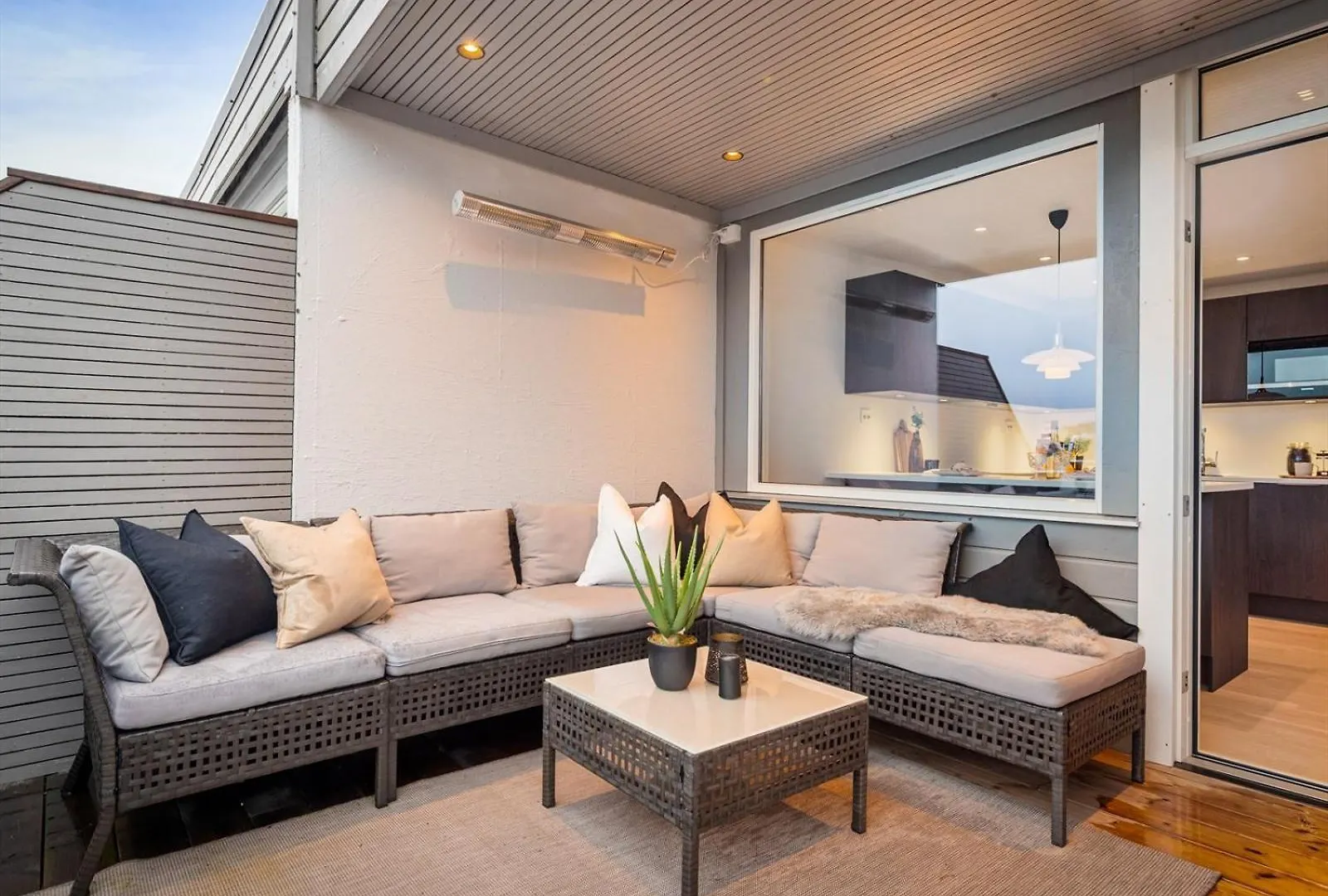 Modern House With Two Bathrooms And Two Bedrooms, Renovated In 2022 Bergen 0*,