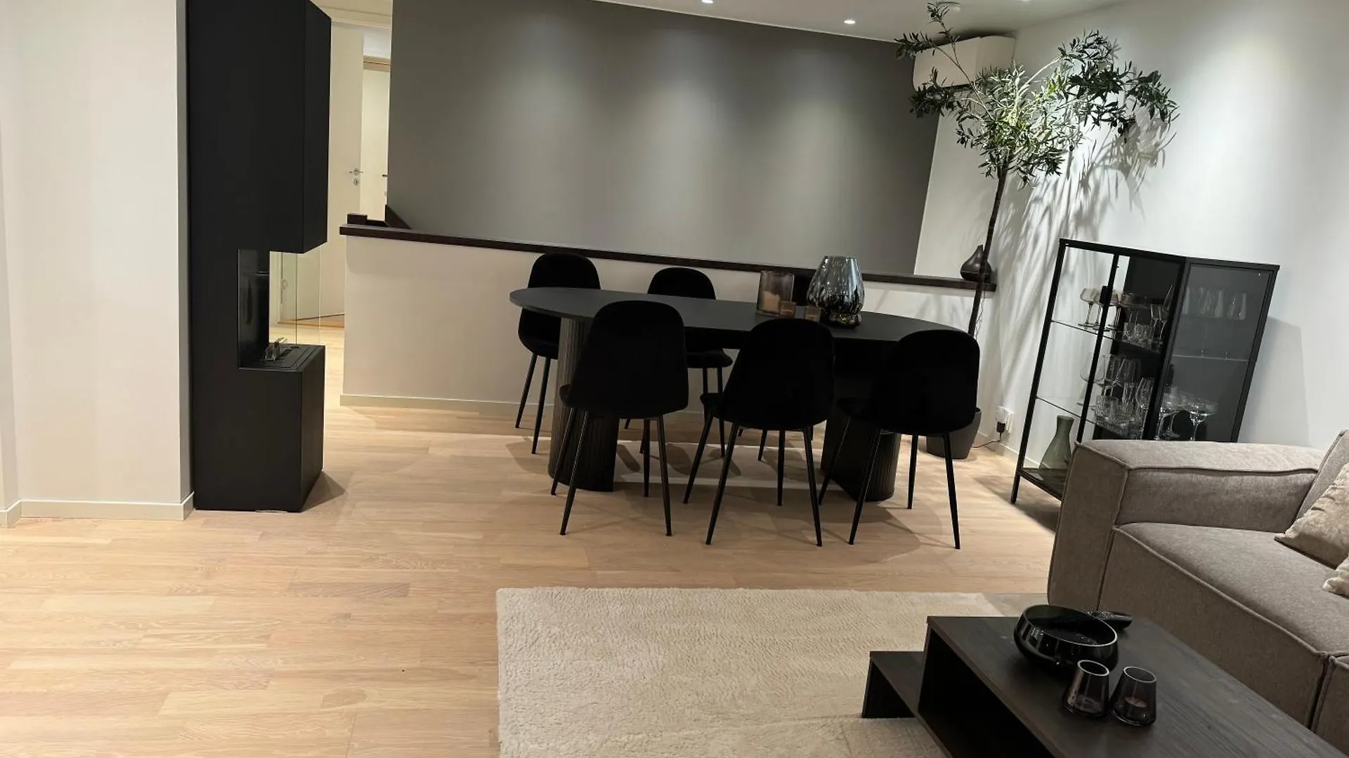 Modern House With Two Bathrooms And Two Bedrooms, Renovated In 2022 Bergen Norge