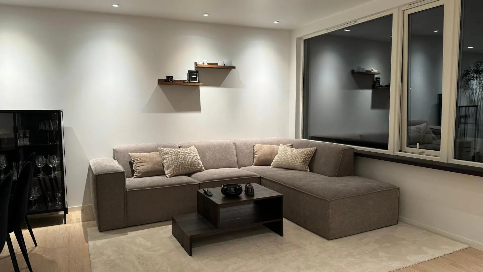 Modern House With Two Bathrooms And Two Bedrooms, Renovated In 2022 Bergen Semesterbostad